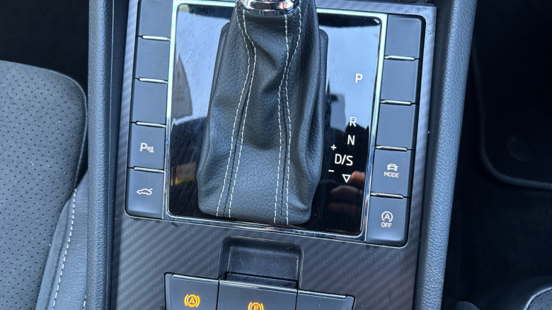 Skoda Superb 2.0 TDI CR Sport Line Plus 5dr DSG Diesel Hatchback